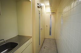 トイレ湯沸し室